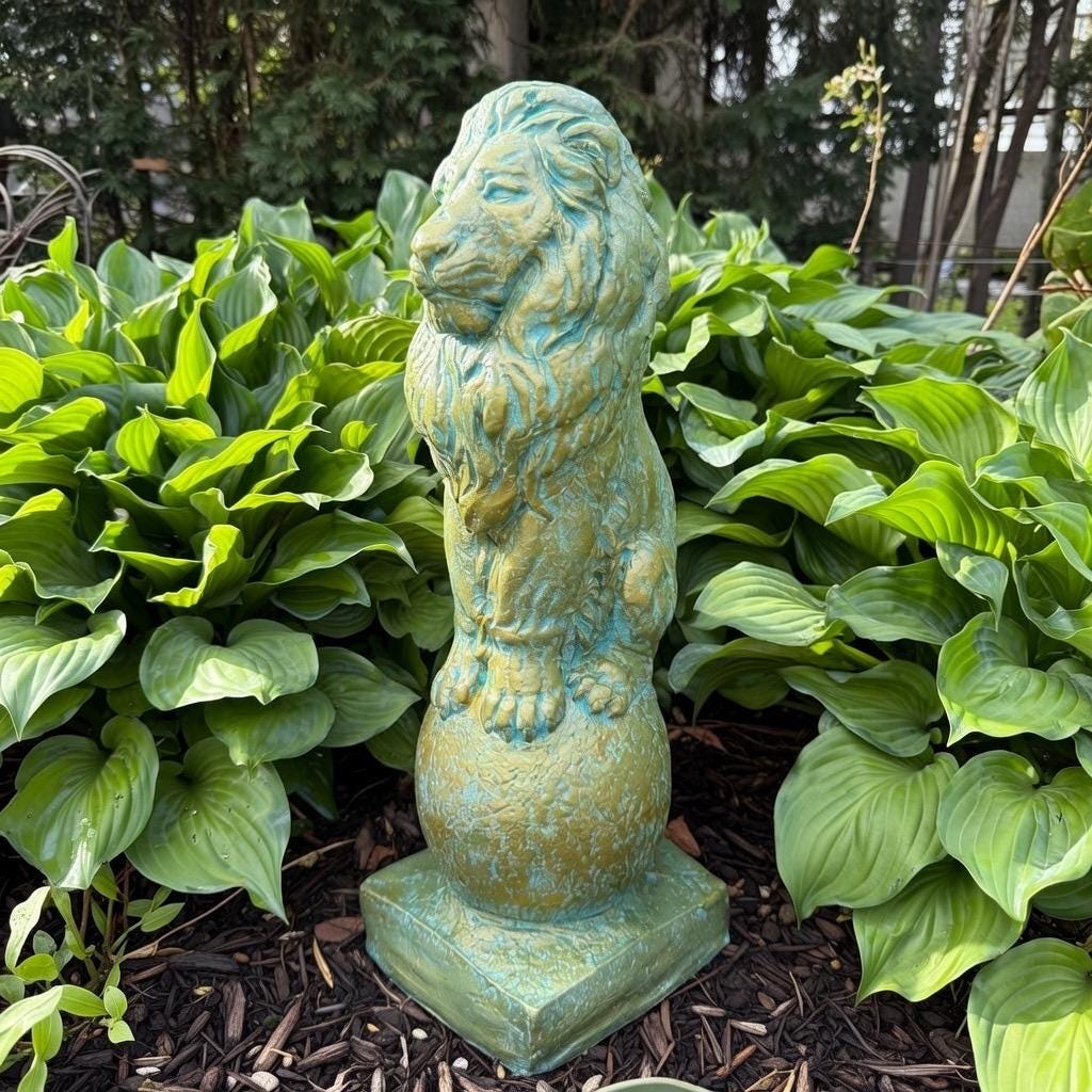 Bronze Finish Concrete Lion Statue 18" Garden Sculpture Outdoor Yard Art Lawn Ornament Animal Figure Home Decor