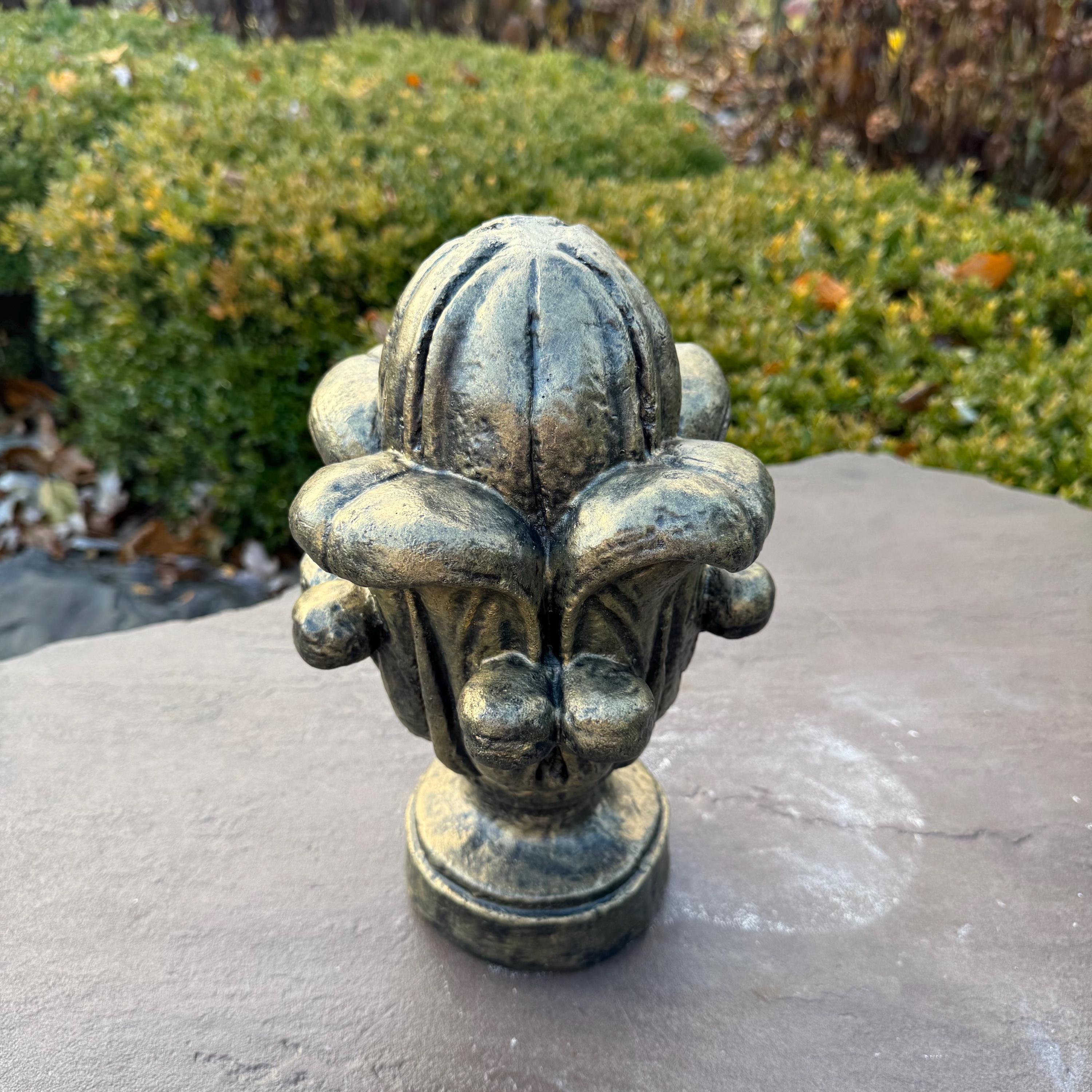 Gold Leaf Concrete Finial – 11 Inch French Garden Sculpture