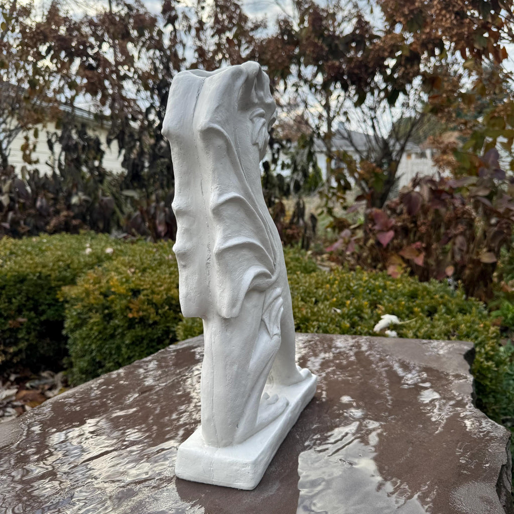 Gargoyle Statue - Concrete Garden Decor - Gothic Home and Patio Decoration