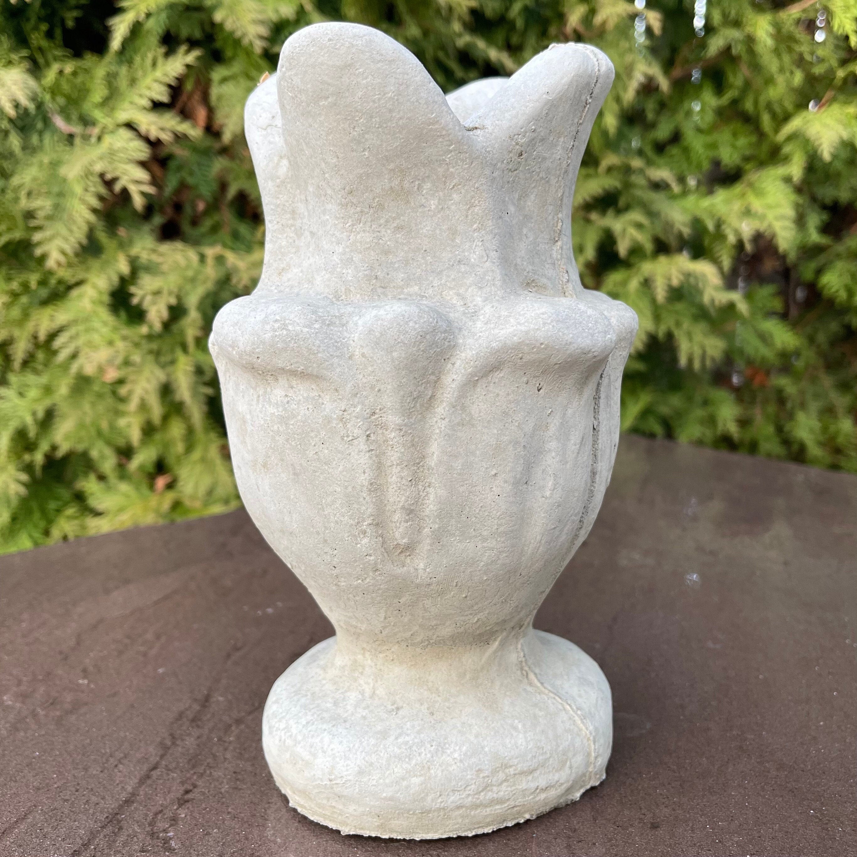 Concrete Tulip Fountain Top 8" Outdoor Garden Water Feature Spitter Replacement Pond Cement Topper Scupper