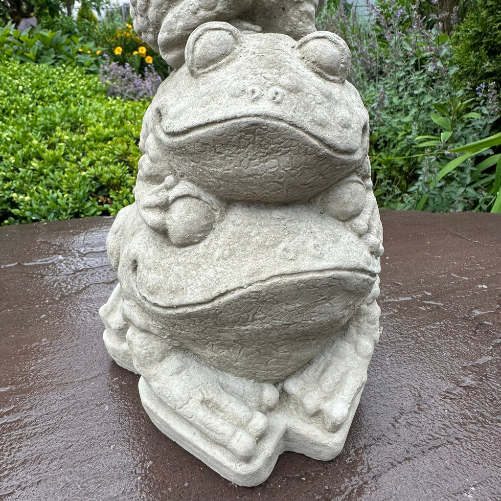 Concrete Frog Stack Statue 13 Inch Outdoor Garden Sculpture Stacked Totem Pole Yard Art Lawn Ornament Zen Decor Gift