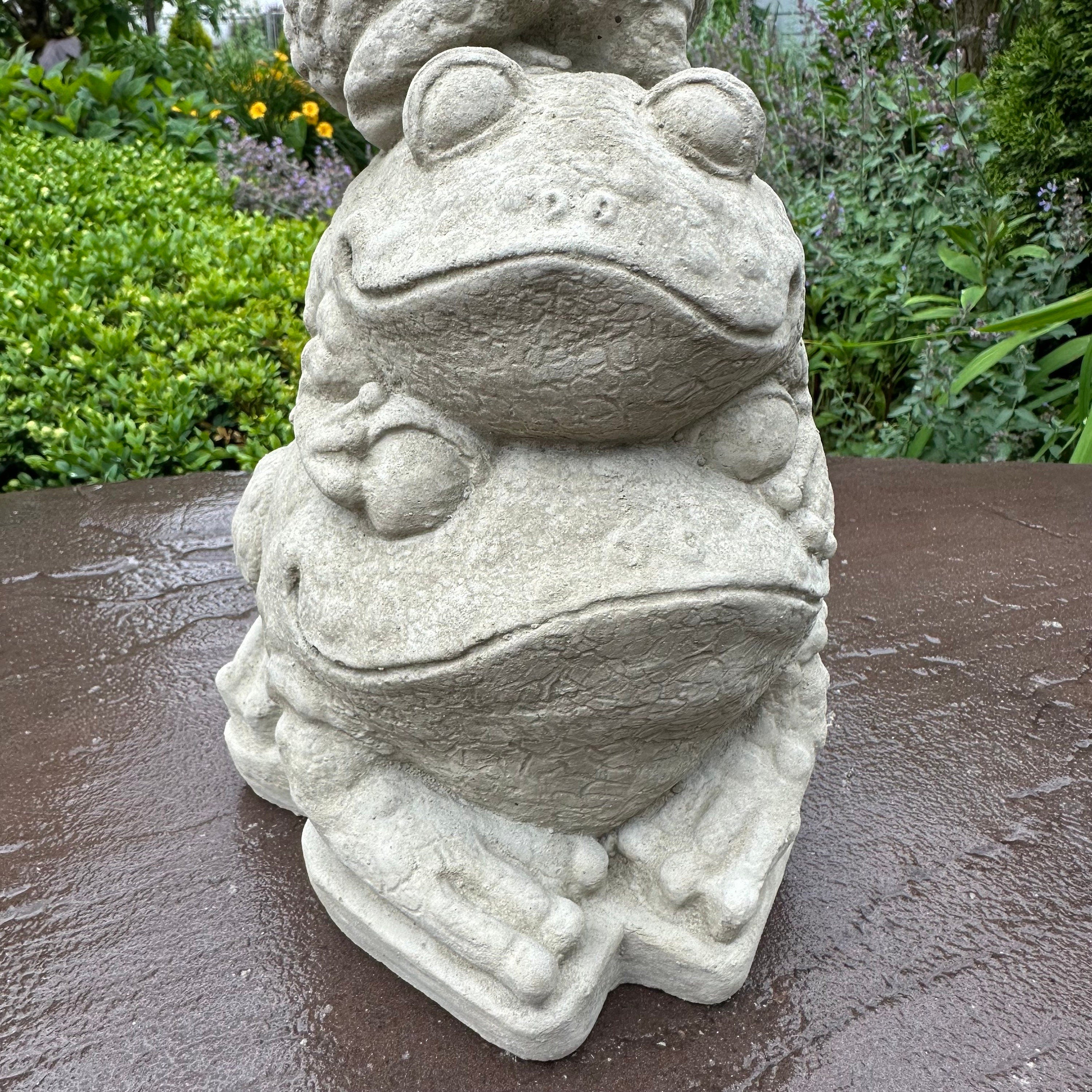 Concrete Frog Stack Statue 13 Inch Outdoor Garden Sculpture Stacked Totem Pole Yard Art Lawn Ornament Zen Decor Gift