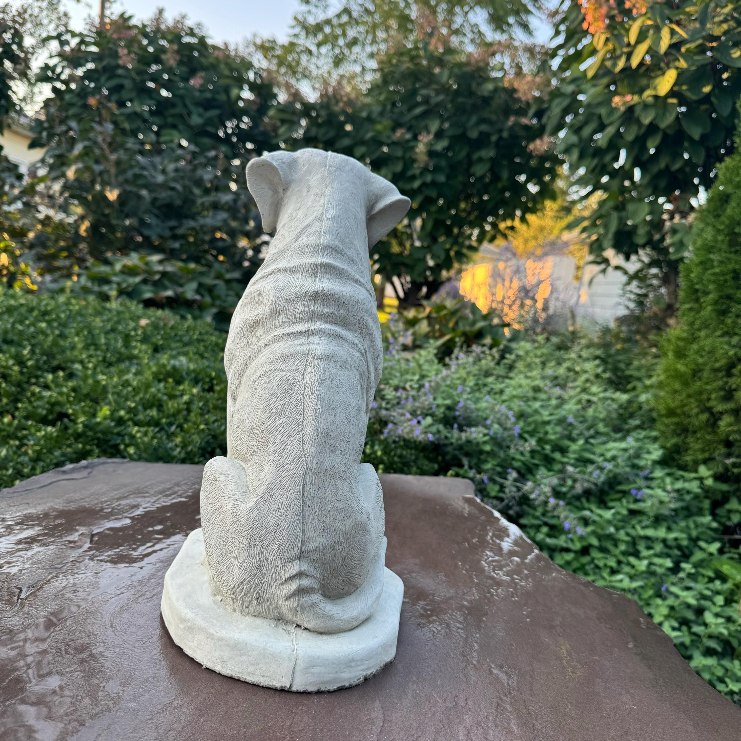 Large Concrete Labrador Garden Statue 14.5" Cement Dog Sculpture Yard Decor Memorial Pet Gift