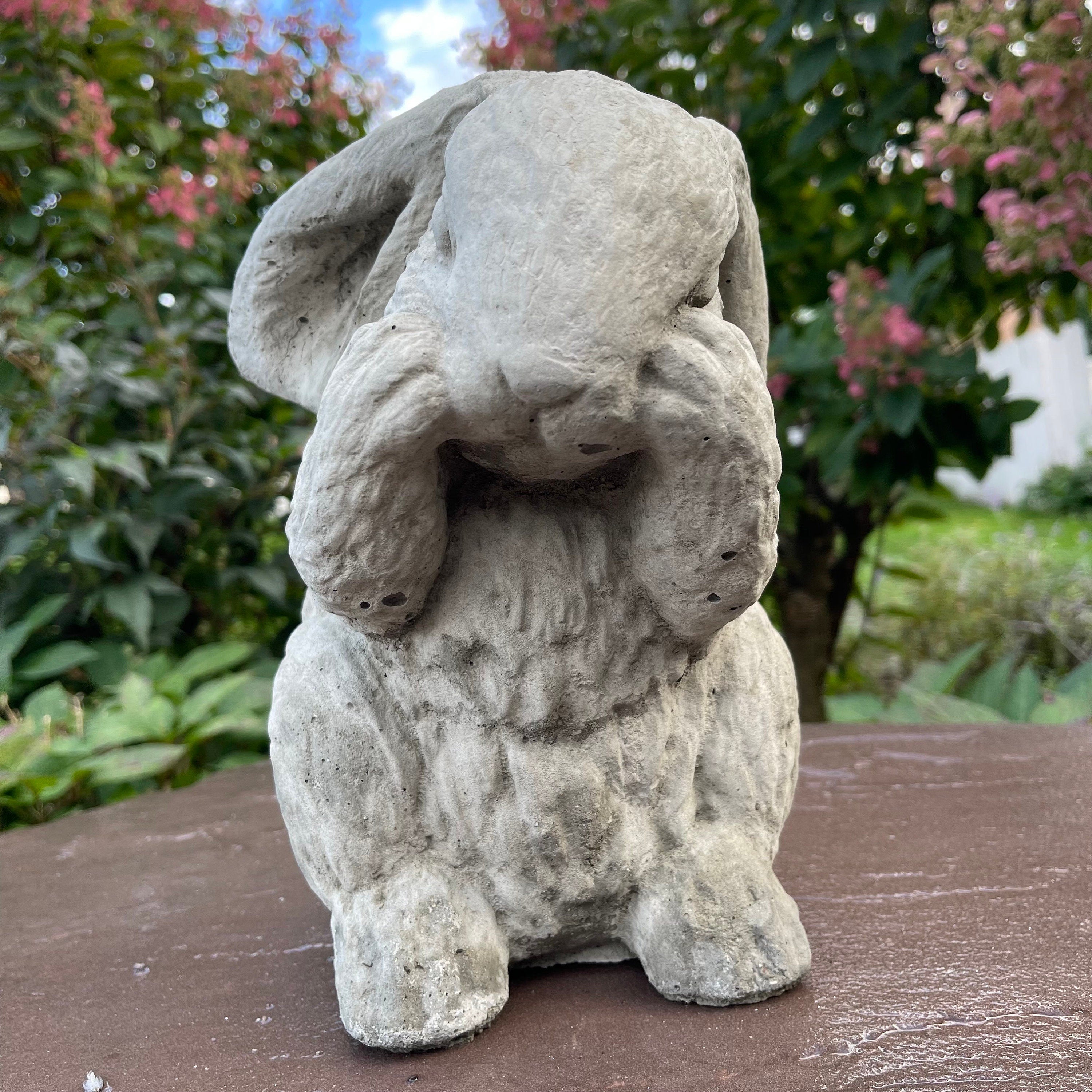Concrete Rabbit Statue 10 Inch Modern Bunny Garden Sculpture Outdoor Yard Decor Lawn Ornament Animal Art Gift