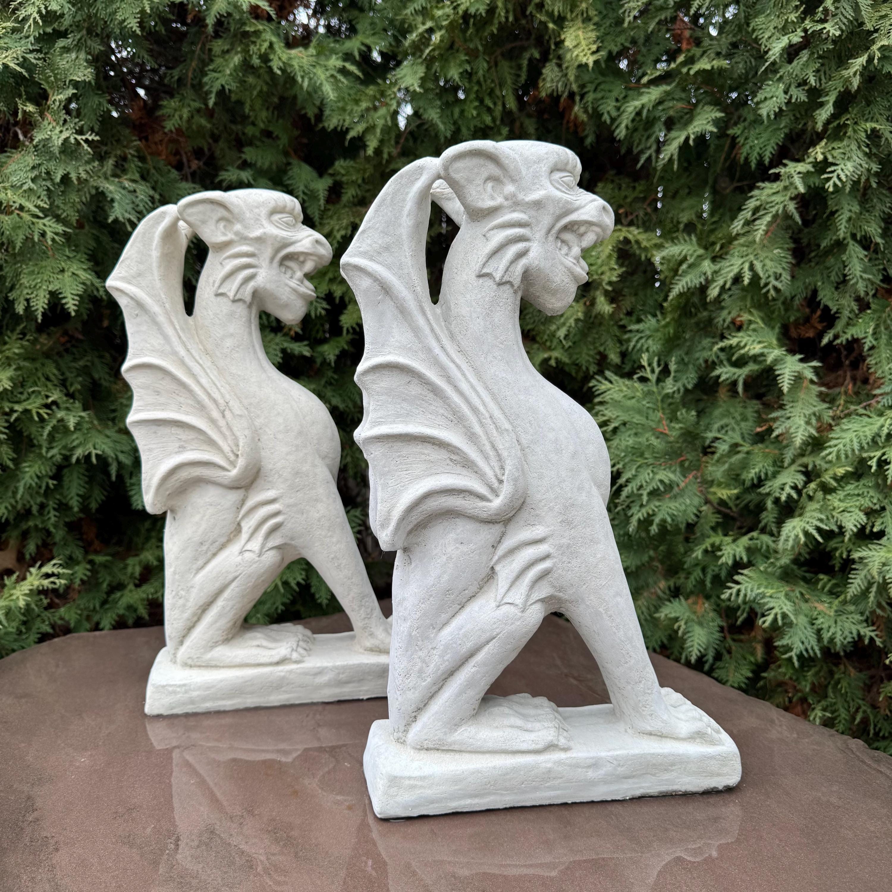 Concrete Griffin Garden Statue 18 Inch Winged Gothic Grotesque Sculpture Yard Ornament Decor