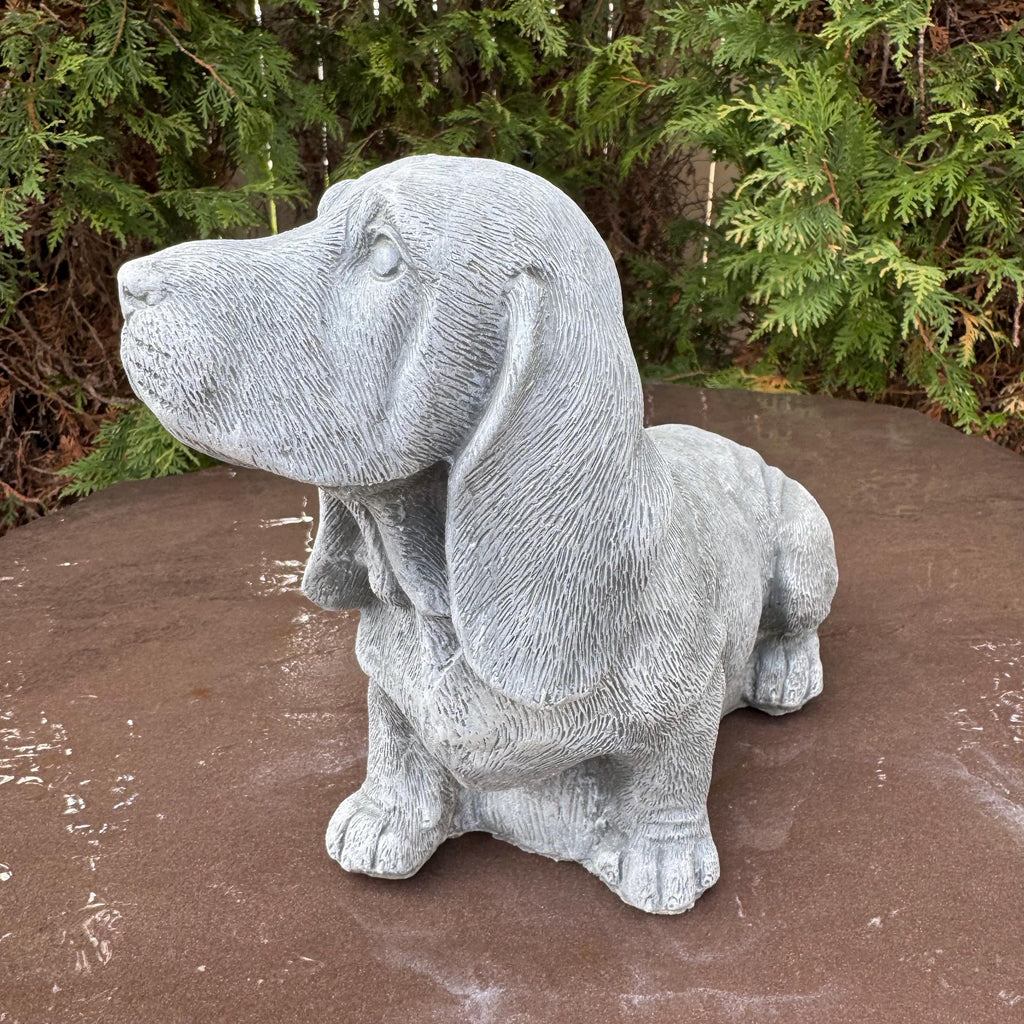 Concrete Basset Hound Memorial Garden Statue 10" Painted Outdoor Pet Remembrance Figurine for Dog Lovers Yard Decor