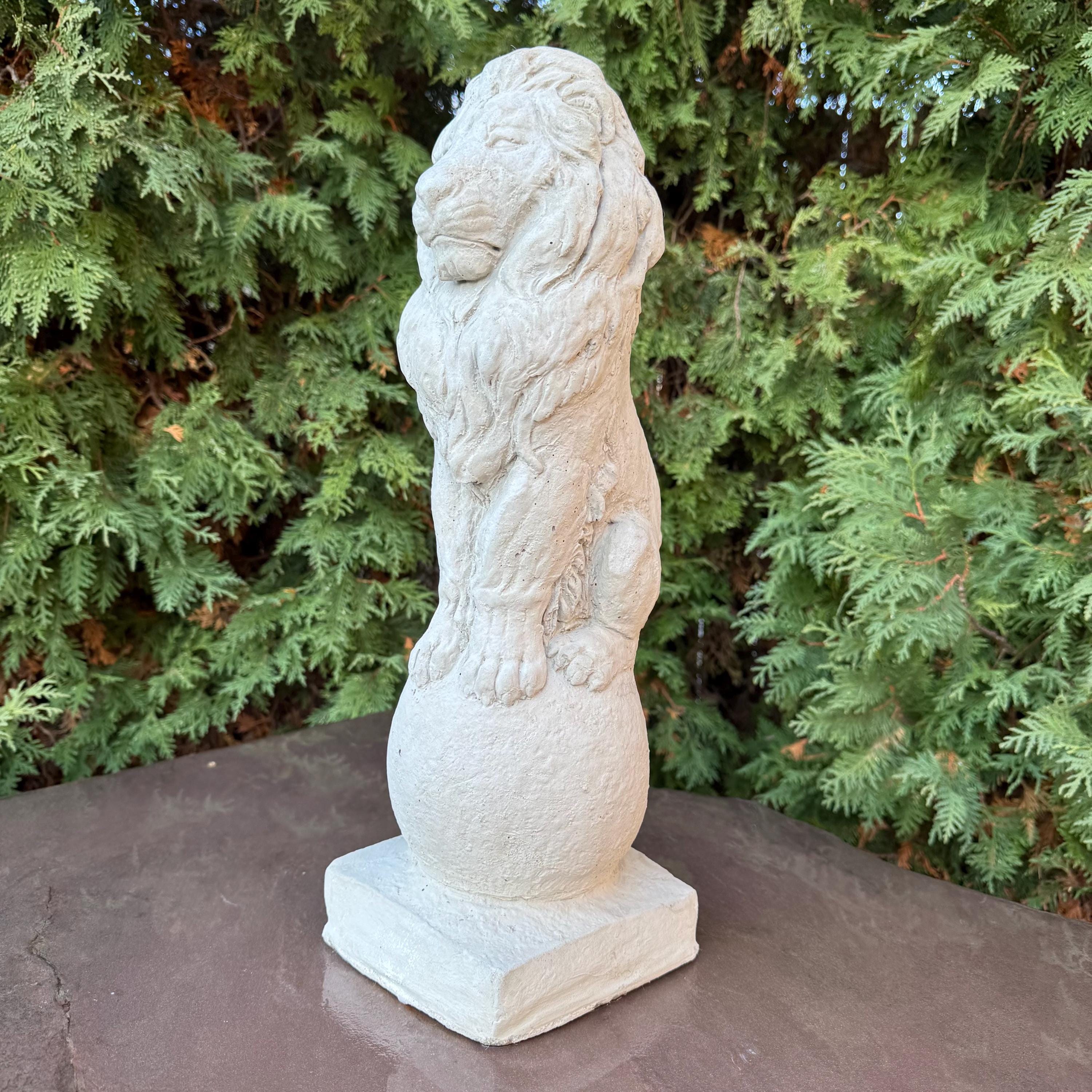 Sitting Concrete Lion Statue 18" Garden Sculpture Outdoor Yard Art Lawn Ornament Animal Figure Home Decor