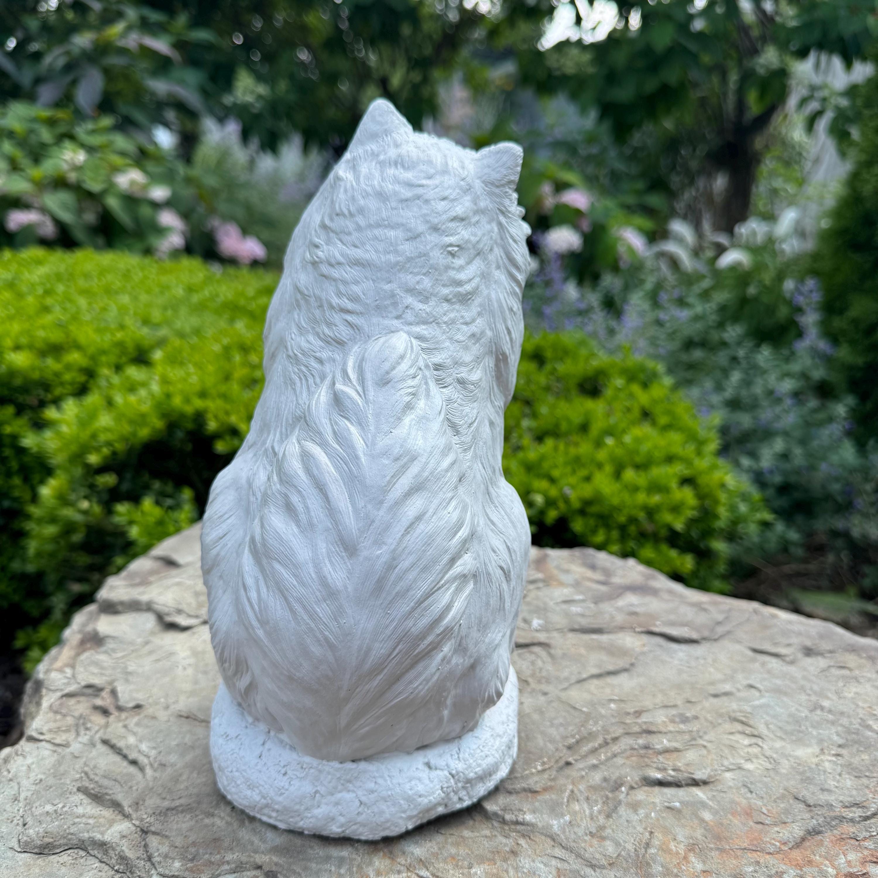 10 Inch Pomeranian Garden Statue: Hand Painted Cement Dog Memorial Sculpture Outdoor Yard Decor Gift