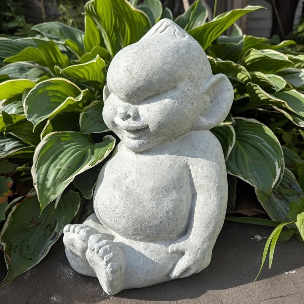 Concrete Alien Statue 14" Mythological Creature Garden Sculpture Outdoor Yard Decor Sci-Fi Art Gift