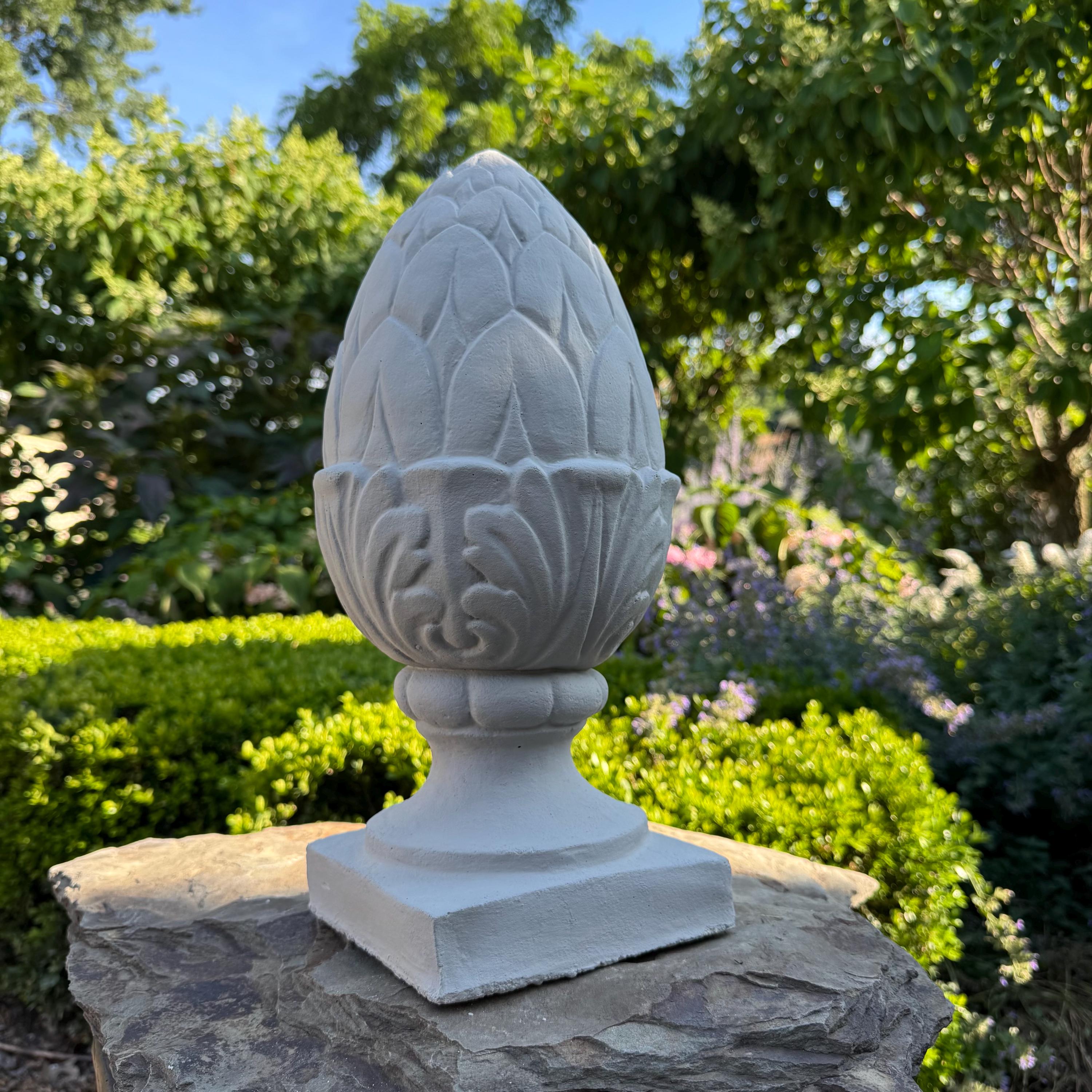 Artichoke Finial Statue 15 Inch Garden Sculpture Concrete Yard Art Lawn Ornament Home Decor Gift