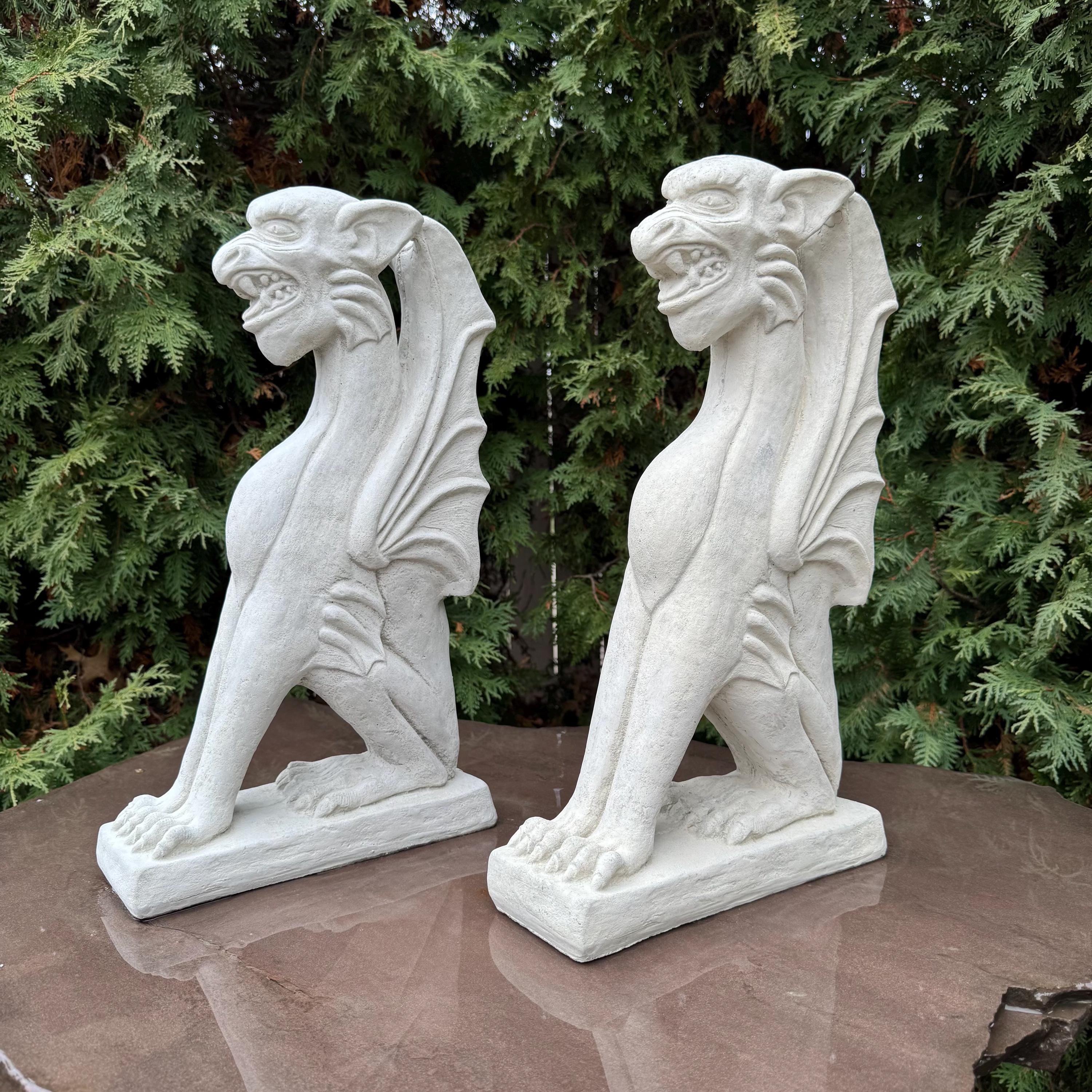 Concrete Griffin Garden Statue 18 Inch Winged Gothic Grotesque Sculpture Yard Ornament Decor