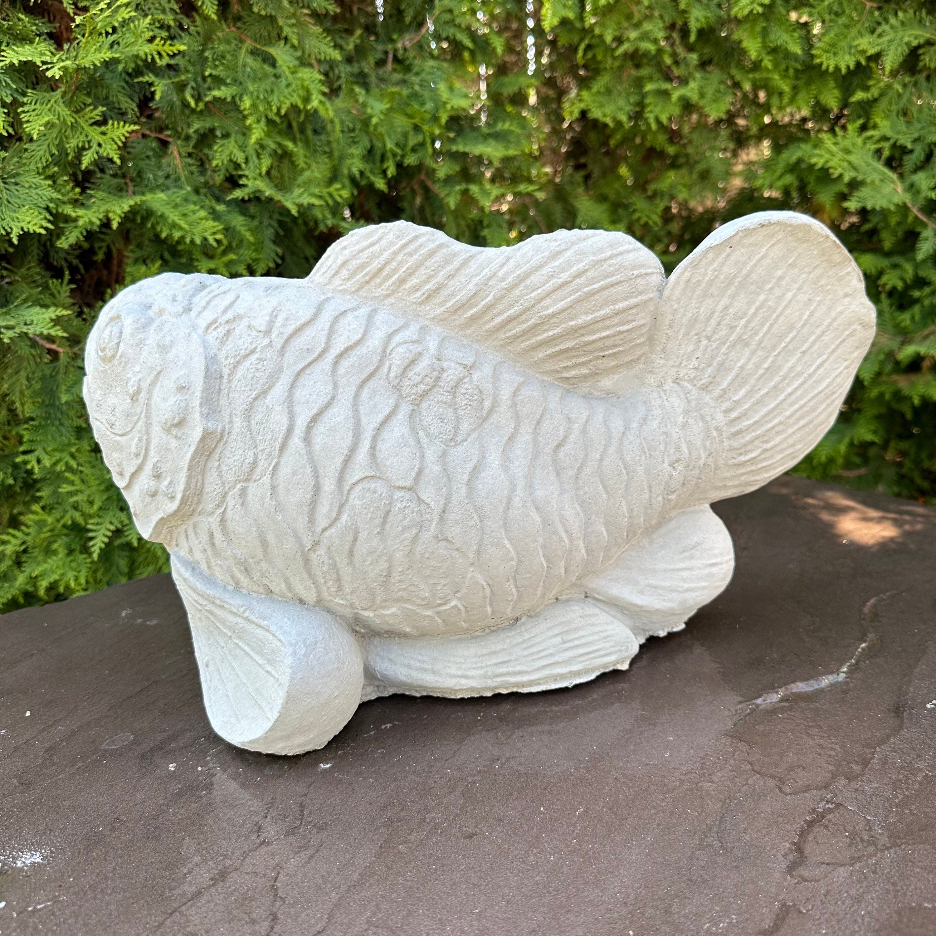 Concrete Fish Pond Spitter 17" Outdoor Garden Water Feature Fountain Statue Top Spout
