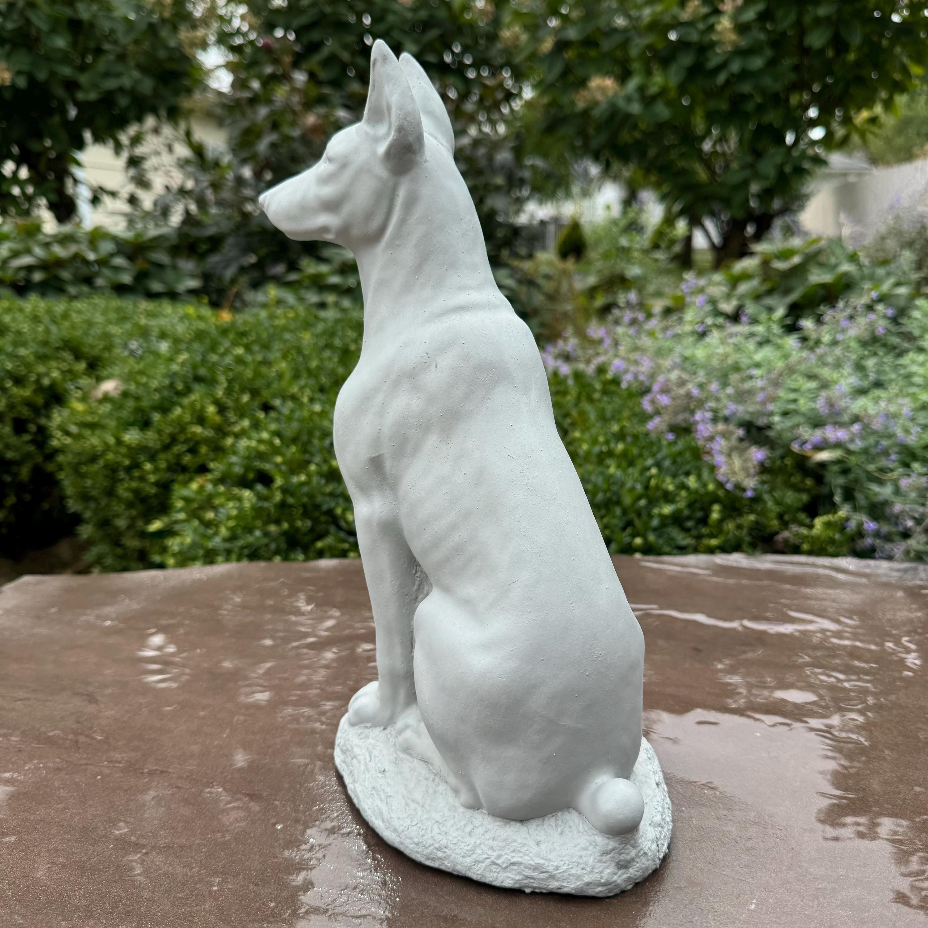 12 Inch Concrete Doberman Pinscher Garden Statue: Outdoor Dog Sculpture Yard Decor Lawn Ornament Pet Memorial Gift