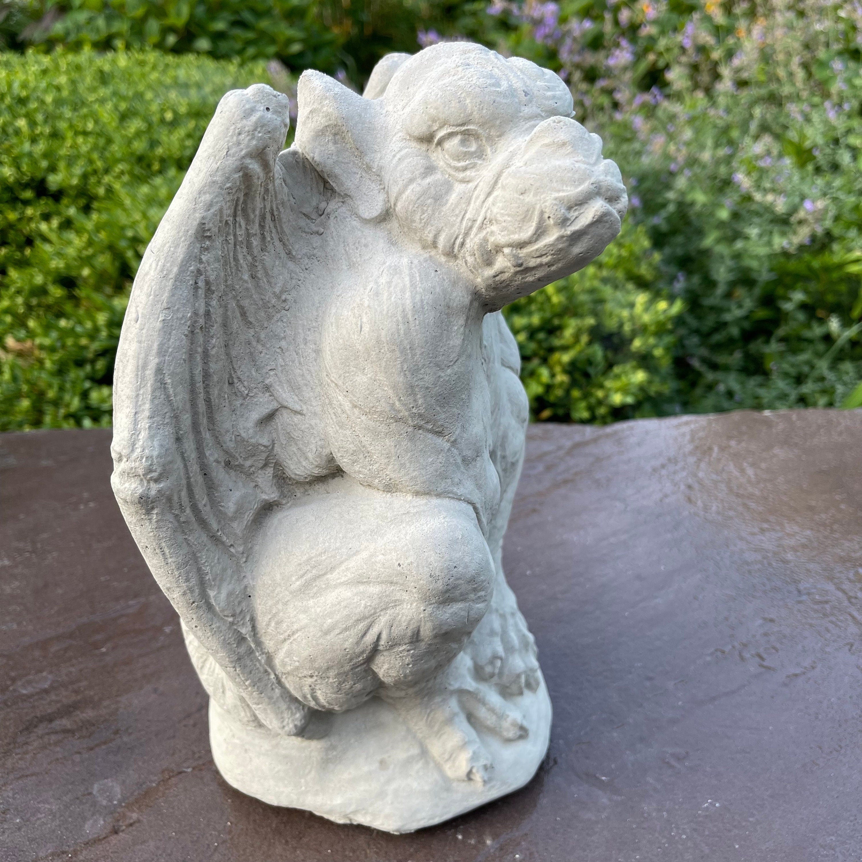 Gothic Winged Gargoyle Concrete Statue 11 Inch Garden Sculpture Outdoor Halloween Yard Decor