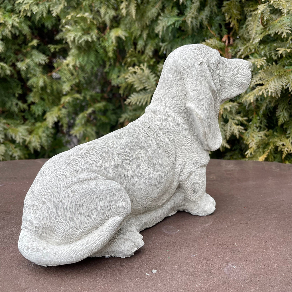 Concrete Basset Hound Garden Statue 10" Outdoor Pet Memorial Dog Figurine Lawn Ornament Decor