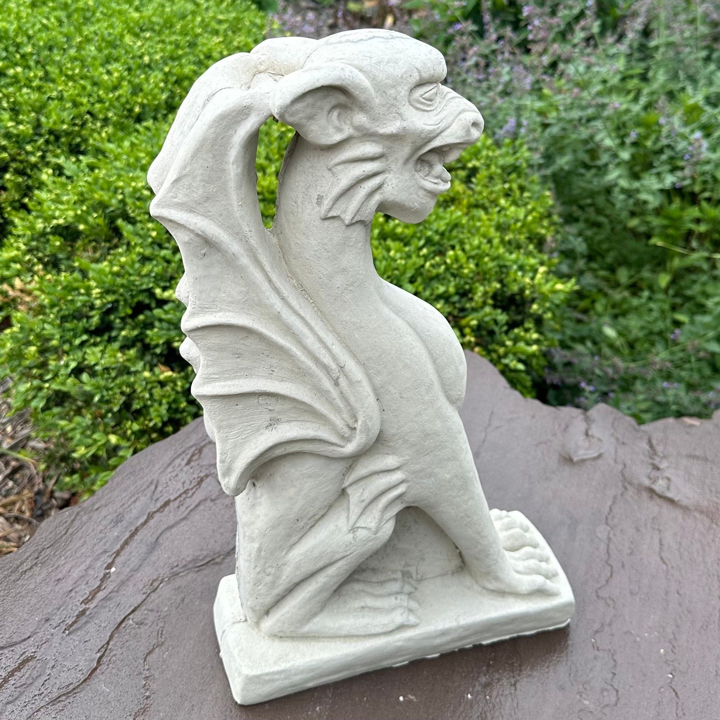 Large Concrete Gargoyle Statue 18" Griffin Gothic Garden Decor Yard Art Sculpture Ornament