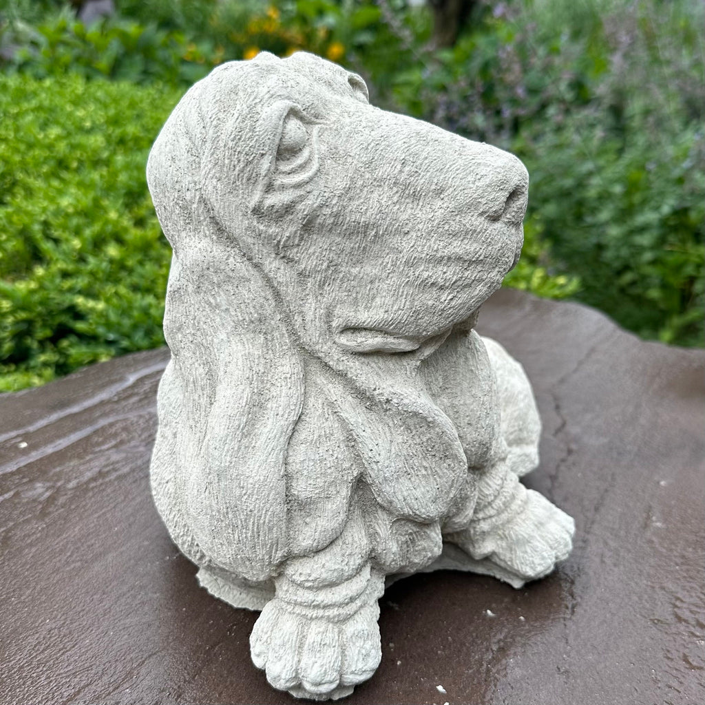 Concrete Basset Hound Garden Statue 10" Outdoor Pet Memorial Dog Figurine Yard Decor Sculpture Gift