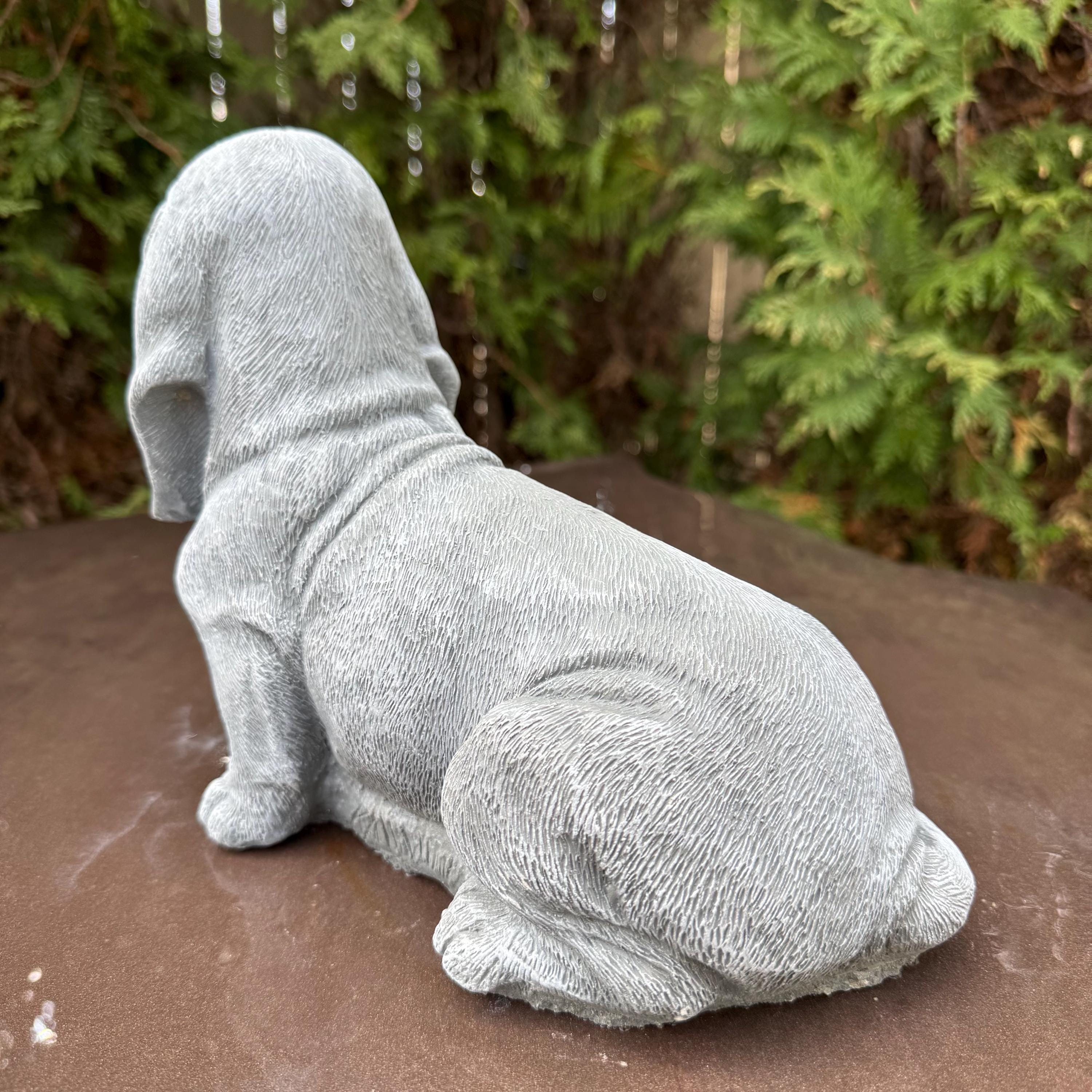 Concrete Basset Hound Memorial Garden Statue 10" Painted Outdoor Pet Remembrance Figurine for Dog Lovers Yard Decor