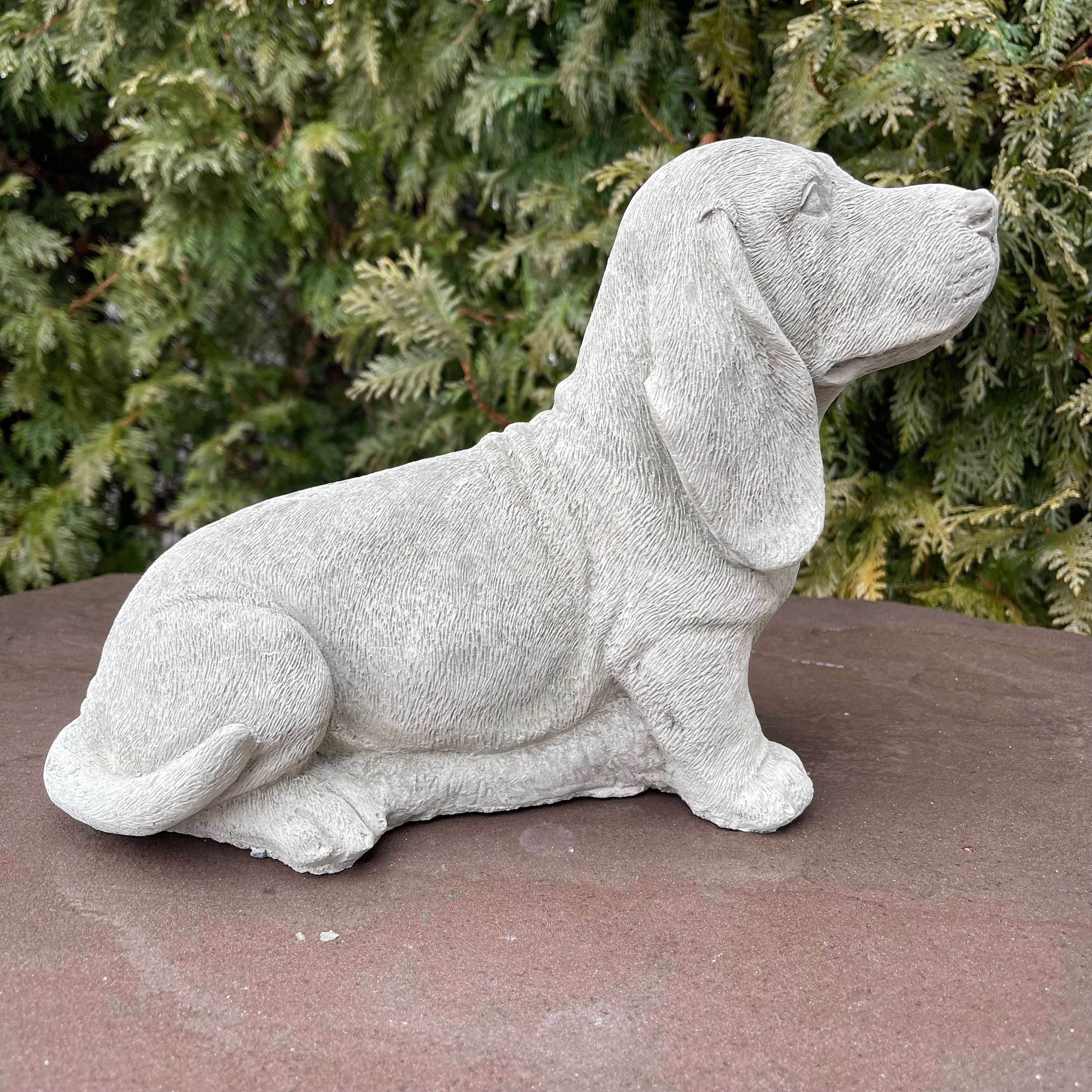 Concrete Basset Hound Garden Statue 10" Outdoor Pet Memorial Dog Figurine Lawn Ornament Decor