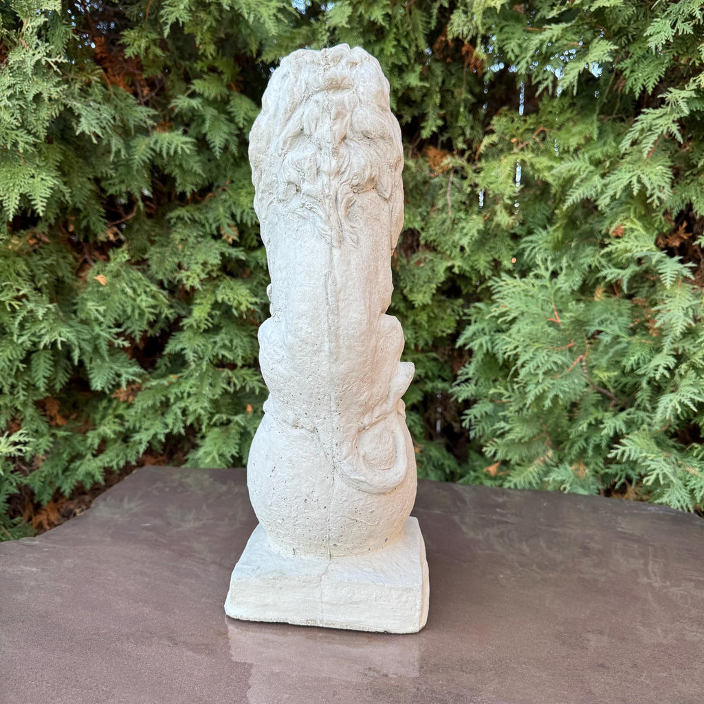 Sitting Concrete Lion Statue 18" Garden Sculpture Outdoor Yard Art Lawn Ornament Animal Figure Home Decor