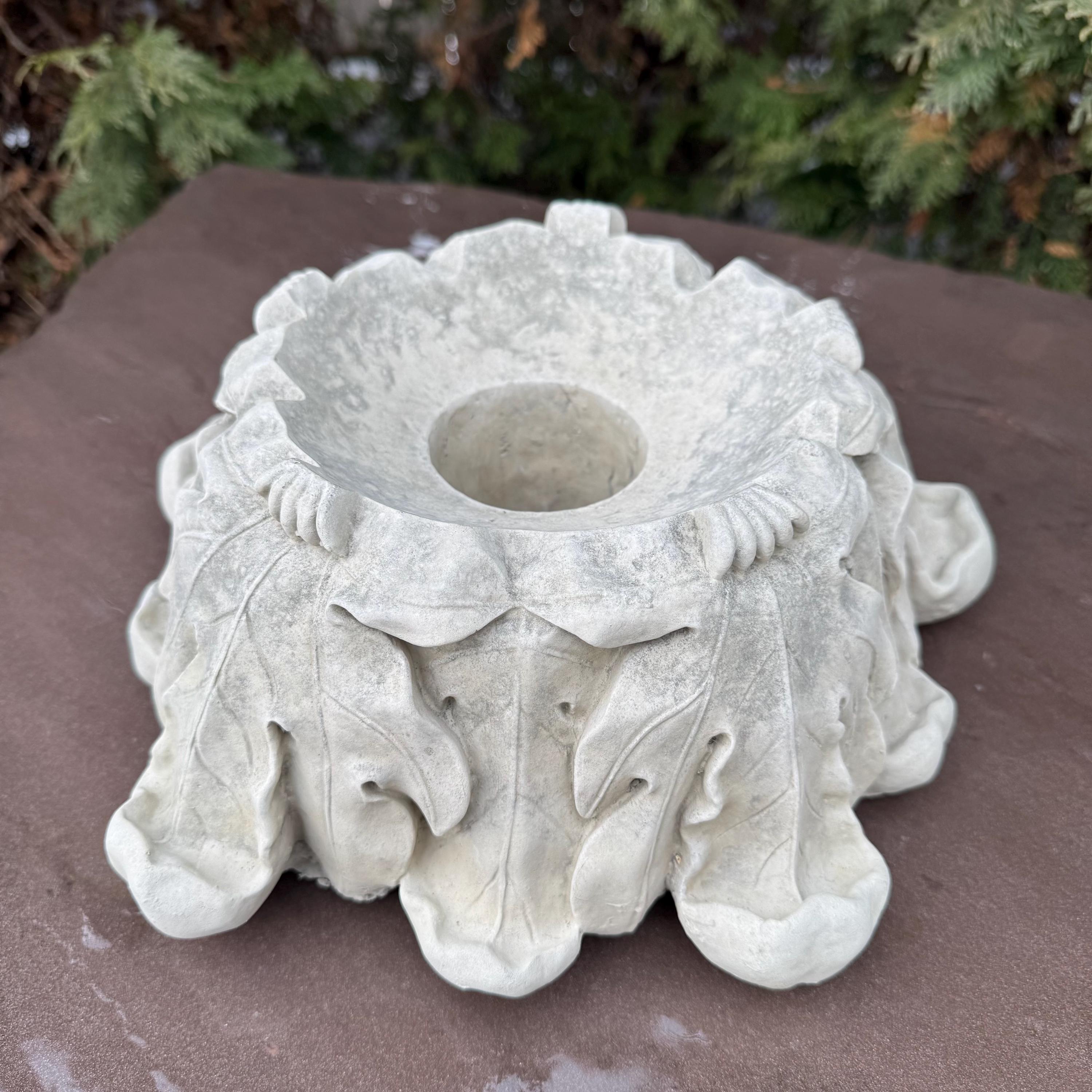 Concrete Gazing Ball Holder 12 Inch Leaf Pattern Garden Globe Stand Yard Decor Ornament