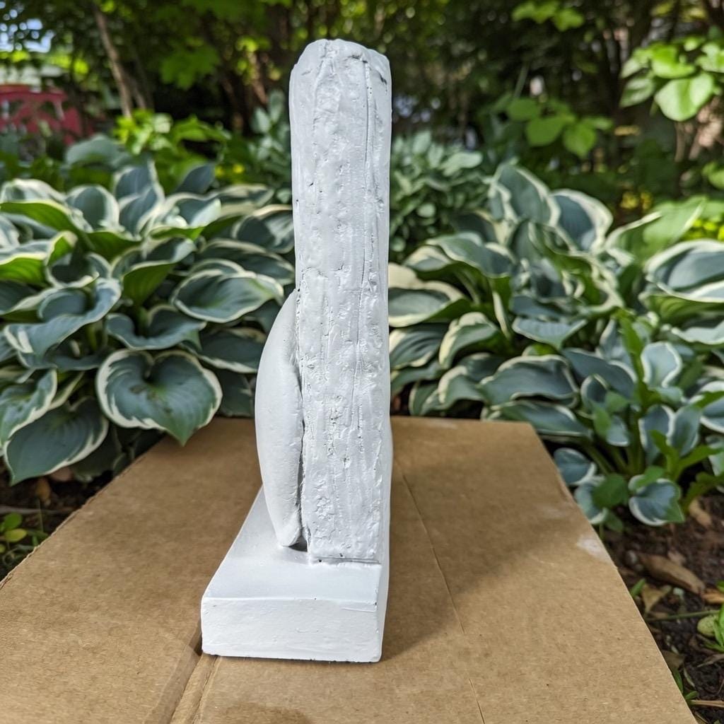 Military Memorial Concrete Soldier Statue 12" Tribute Garden Sculpture & Cemetery Grave Marker